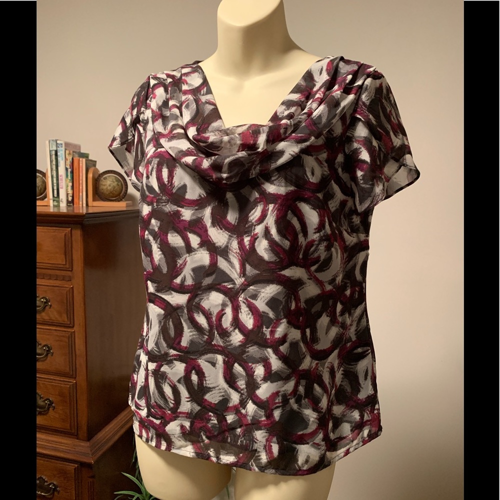 Spring/Summer top from the 212 Collection.